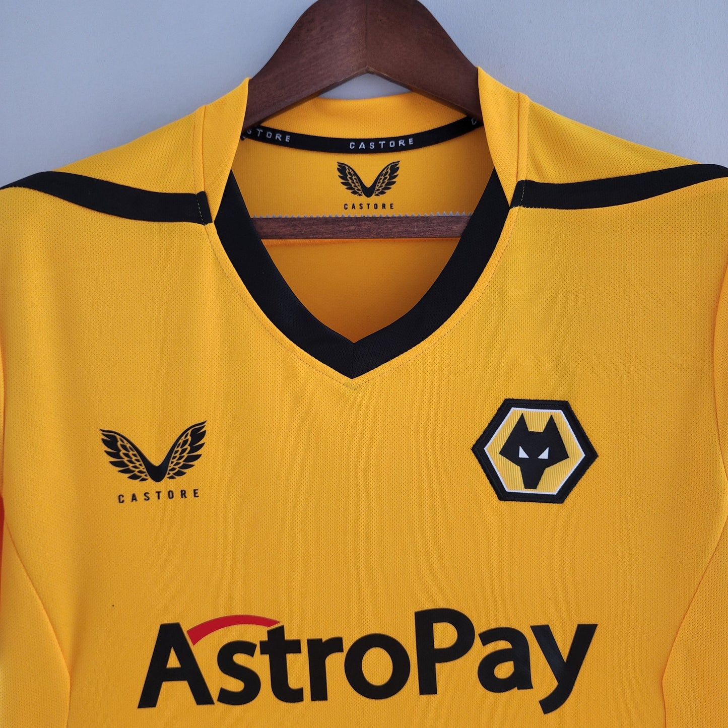 Wolves 22-23 | Home