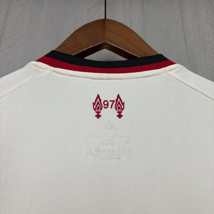 Liverpool 25-26 | Away